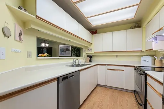 314 121 West 29th Street, North Vancouver For Sale - image 8