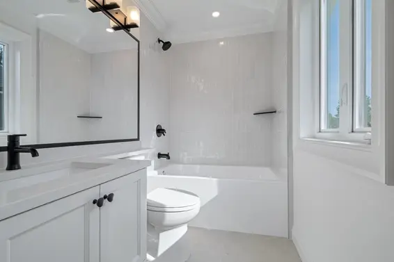 780 East 10th Street, North Vancouver For Sale - image 23