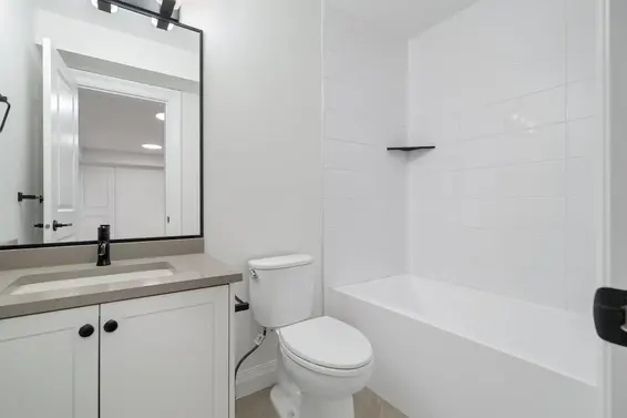 780 East 10th Street, North Vancouver For Sale - image 37