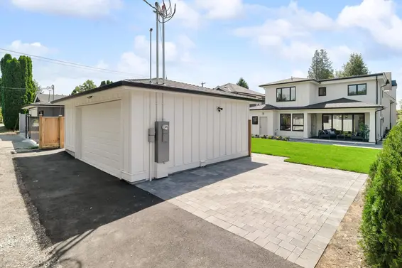780 East 10th Street, North Vancouver For Sale - image 40