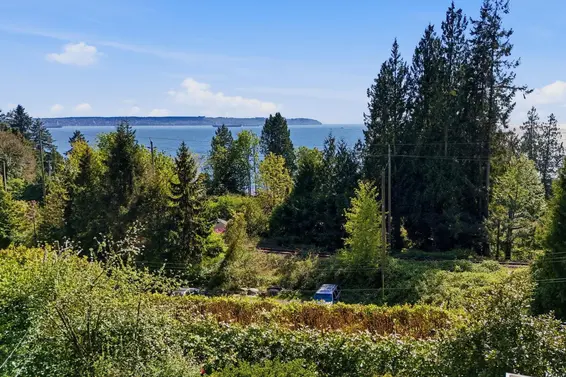 3155 Dickinson Crescent, West Vancouver For Sale - image 1