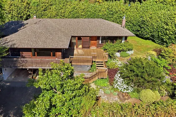 3155 Dickinson Crescent, West Vancouver For Sale - image 2