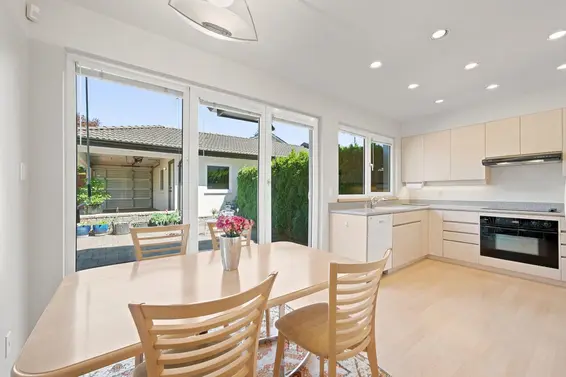 305 East 17th Street, North Vancouver For Sale - image 17