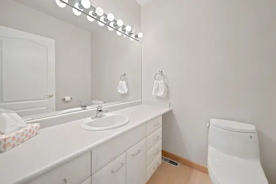 305 East 17th Street, North Vancouver For Sale - image 18