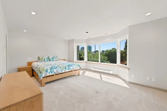 305 East 17th Street, North Vancouver For Sale - image 19