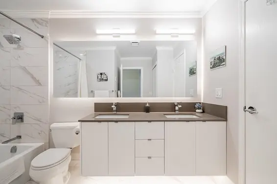 2 1960 Rufus Drive, North Vancouver For Sale - image 16