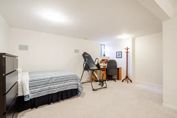 2 1960 Rufus Drive, North Vancouver For Sale - image 20