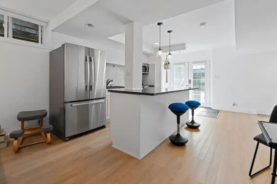 1075 Adderley Street, North Vancouver For Sale - image 29