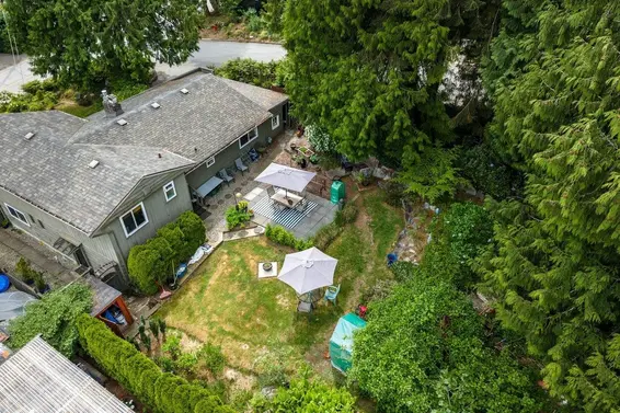 1380 Coleman Street, North Vancouver For Sale - image 10