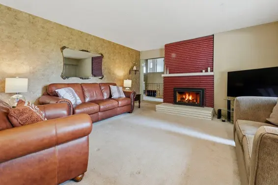 1380 Coleman Street, North Vancouver For Sale - image 19