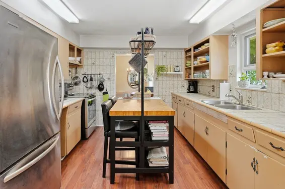 1380 Coleman Street, North Vancouver For Sale - image 26