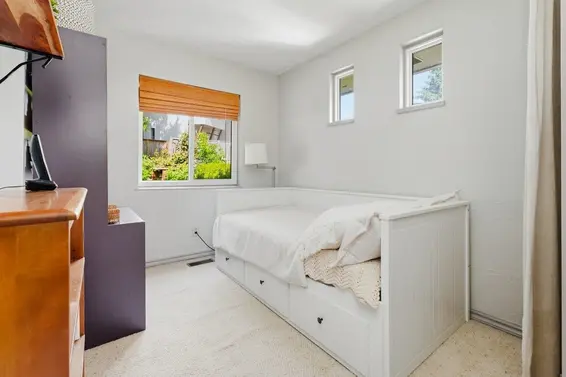 1380 Coleman Street, North Vancouver For Sale - image 29
