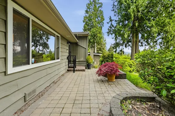 1380 Coleman Street, North Vancouver For Sale - image 4