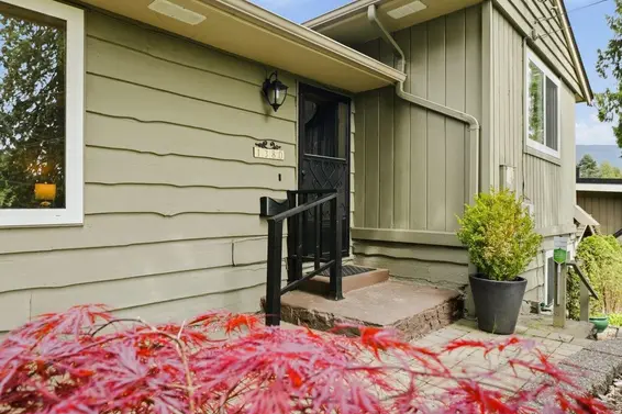 1380 Coleman Street, North Vancouver For Sale - image 5