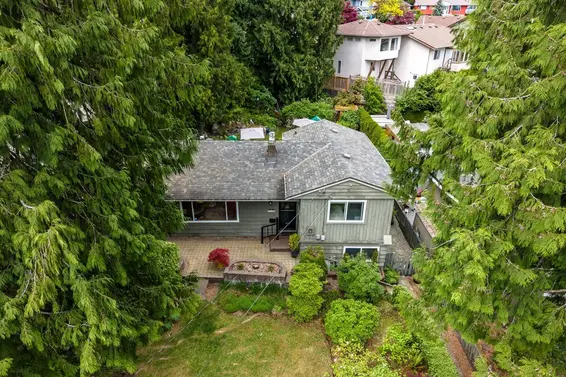 1380 Coleman Street, North Vancouver For Sale - image 8