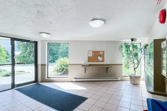306 212 Forbes Avenue, North Vancouver For Sale - image 4