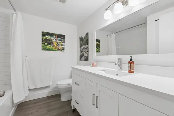 303 236 West 2nd Street, North Vancouver For Sale - image 22