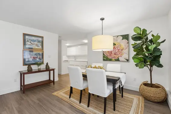 303 236 West 2nd Street, North Vancouver For Sale - image 8