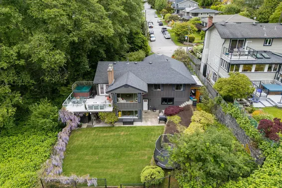 345 West Braemar Road, North Vancouver For Sale - image 37