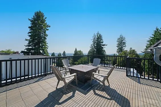 284 Sandringham Crescent, North Vancouver For Sale - image 28