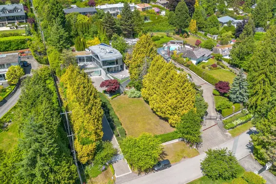 665 Fairmile Road, West Vancouver For Sale - image 3