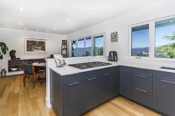 5237 Timberfeild Road, West Vancouver For Sale - image 2