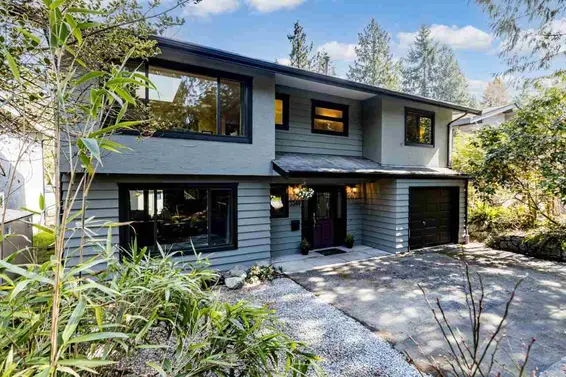 3340 Chaucer Avenue, North Vancouver