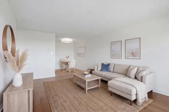 1345 Chesterfield Avenue, North Vancouver For Sale - image 12