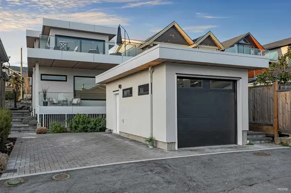 1236 Duchess Avenue, West Vancouver For Sale - image 35