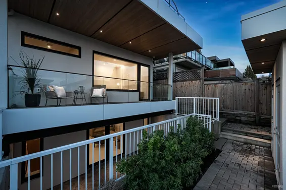 1236 Duchess Avenue, West Vancouver For Sale - image 39