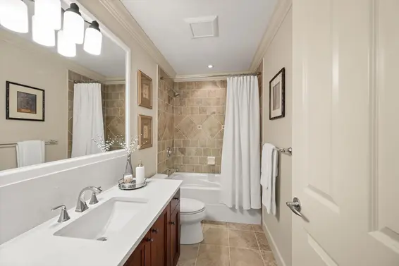 336 East 12th Street, North Vancouver For Sale - image 26