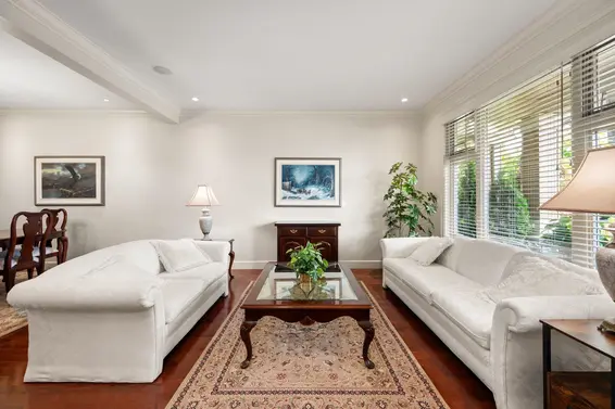 336 East 12th Street, North Vancouver For Sale - image 5