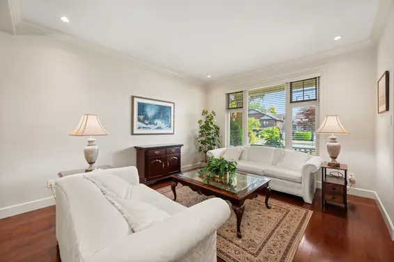 336 East 12th Street, North Vancouver For Sale - image 6