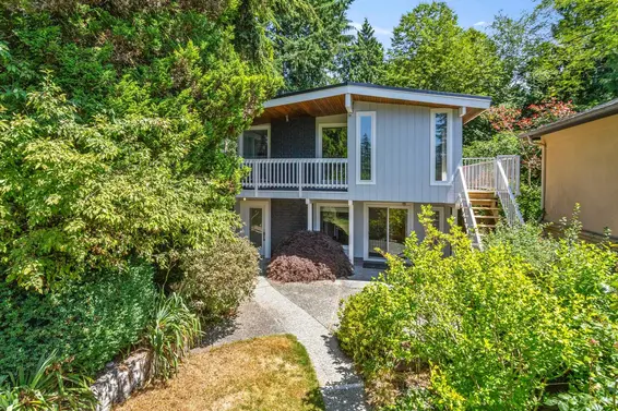 3434 St. Georges Avenue, North Vancouver