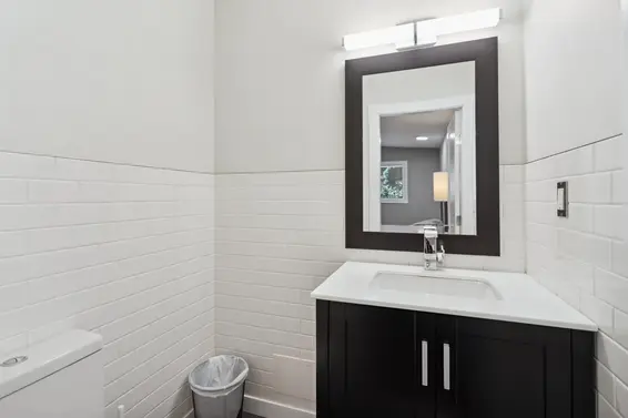 3434 St. Georges Avenue, North Vancouver For Sale - image 18