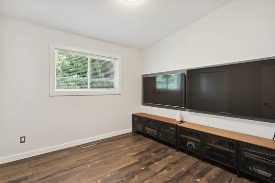 3434 St. Georges Avenue, North Vancouver For Sale - image 21