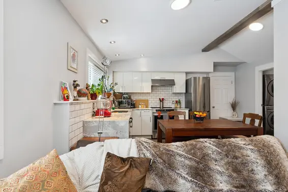 3434 St. Georges Avenue, North Vancouver For Sale - image 32