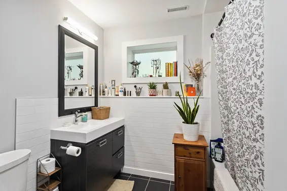 3434 St. Georges Avenue, North Vancouver For Sale - image 34