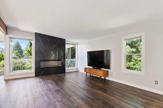3434 St. Georges Avenue, North Vancouver For Sale - image 5