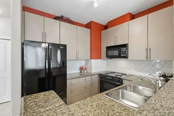 405 160 East 13th Street, North Vancouver For Sale - image 9