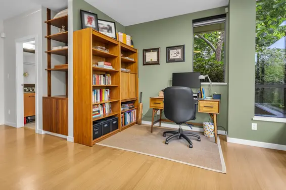 180 West 6th Street, North Vancouver For Sale - image 18