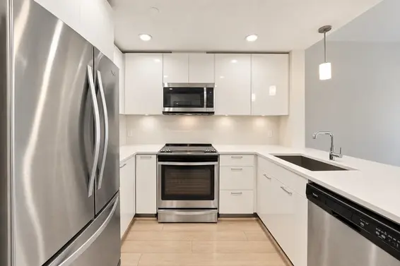 307 719 West 3rd Street, North Vancouver For Sale - image 6