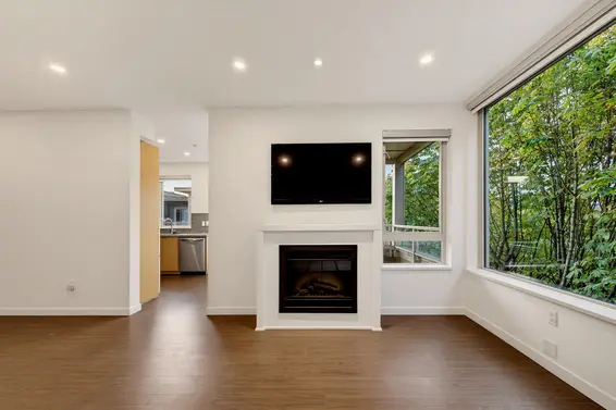 411 119 West 22nd Street, North Vancouver For Sale - image 11