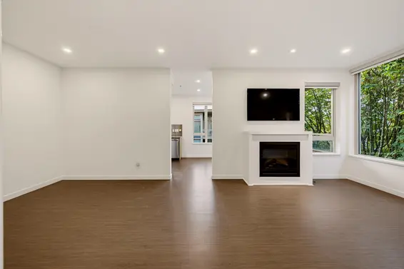 411 119 West 22nd Street, North Vancouver For Sale - image 13