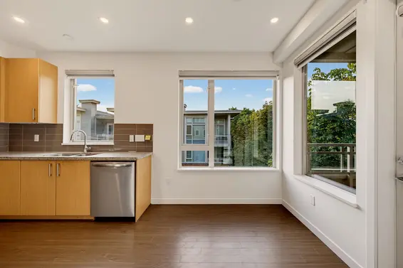 411 119 West 22nd Street, North Vancouver For Sale - image 18