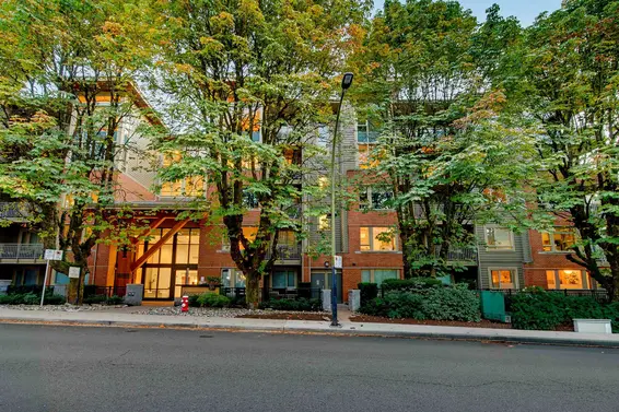 411 119 West 22nd Street, North Vancouver For Sale - image 36