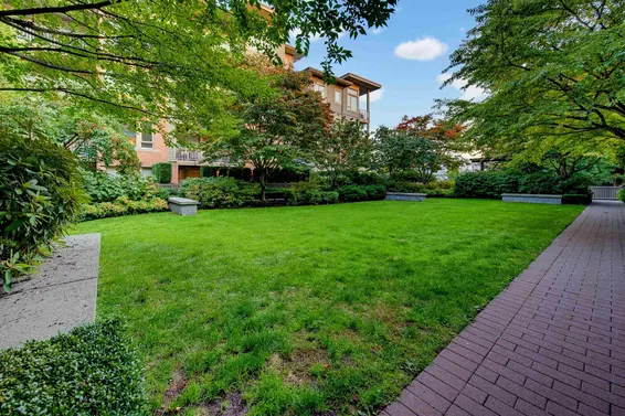 411 119 West 22nd Street, North Vancouver For Sale - image 37