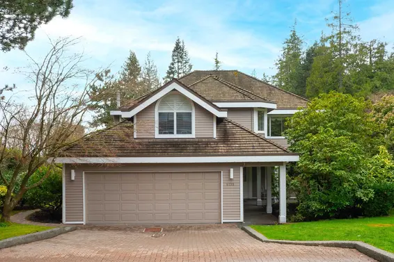 6739 Dufferin Avenue, West Vancouver