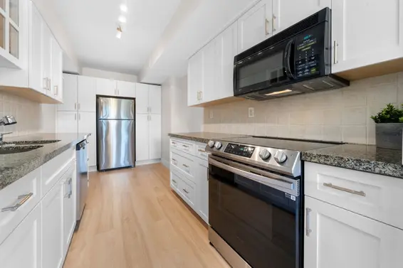 1001 Old Lillooet Road, North Vancouver For Sale - image 13