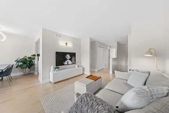 1001 Old Lillooet Road, North Vancouver For Sale - image 2